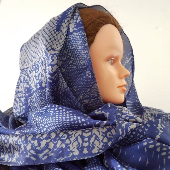 Vintage Blue Silk Scarf, MOSI Silk Shoulder Wrap Shawl - Picture 5 of 10